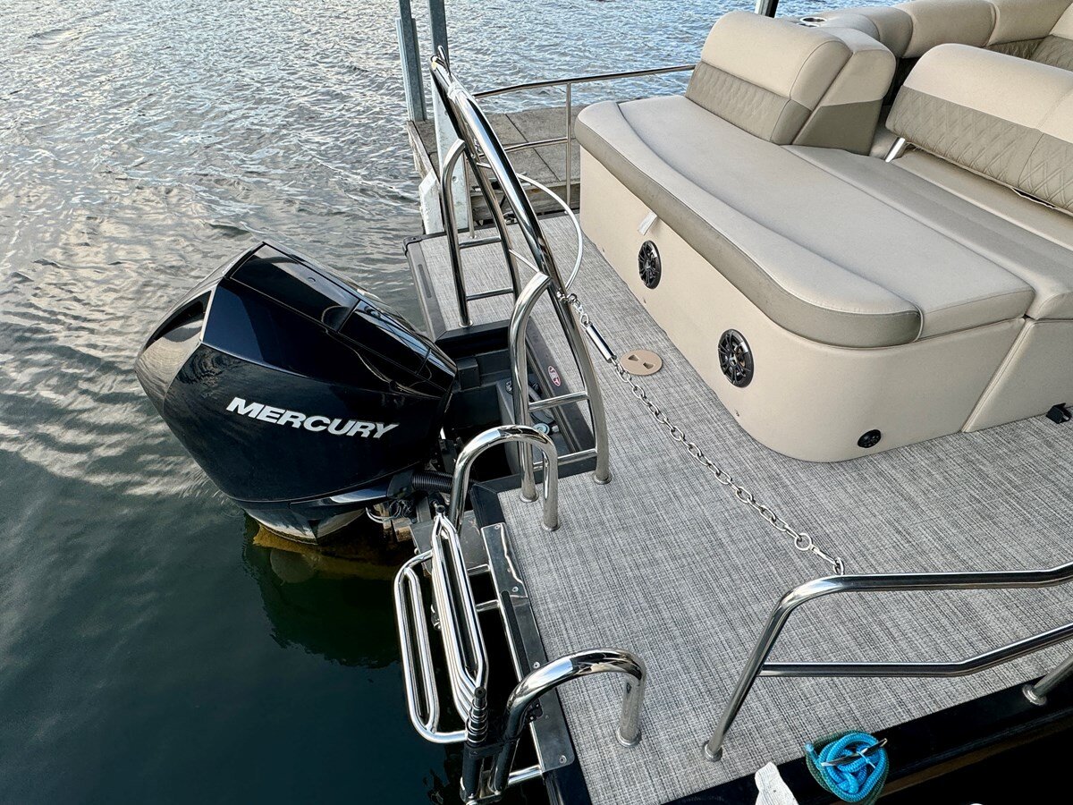 2020-harris-26-7bb7c1