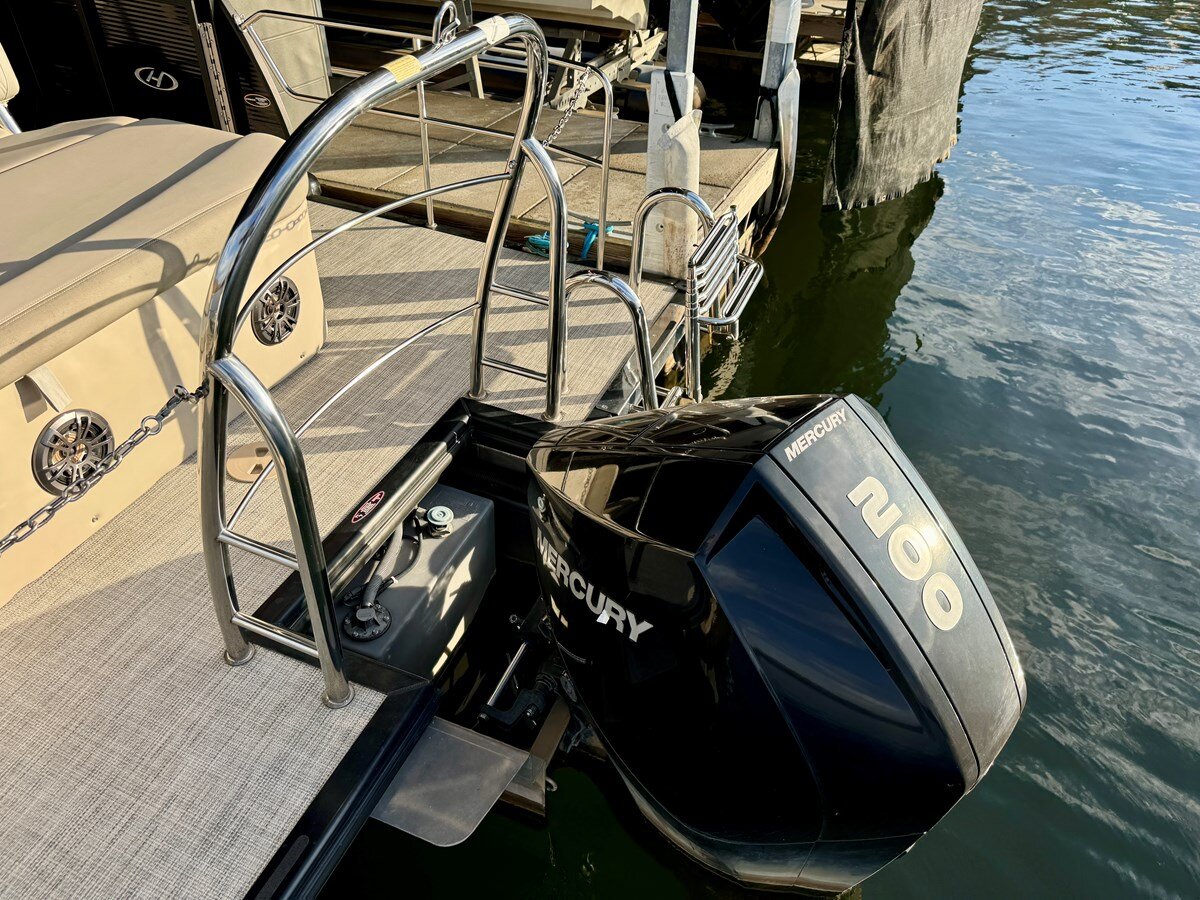 2020-harris-26-7bb7c1