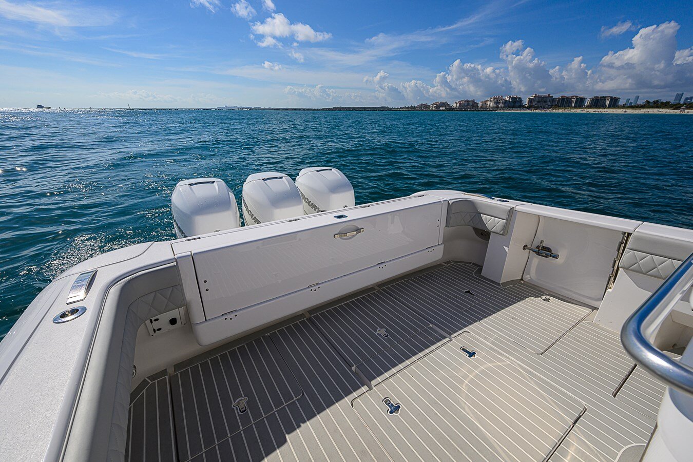 2020-intrepid-powerboats-inc-40-1-5f2837