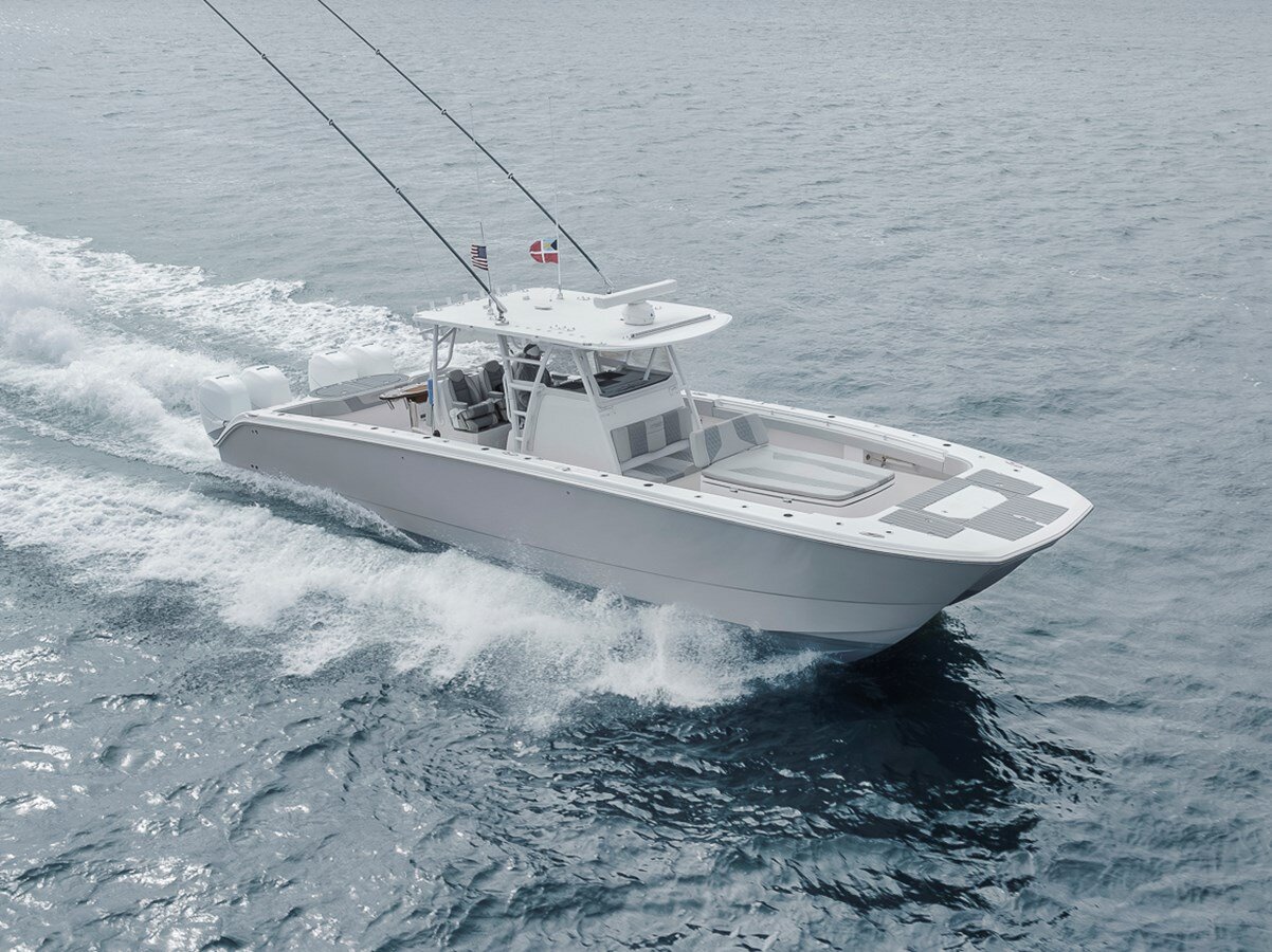 2020-invincible-40-2-16cc69