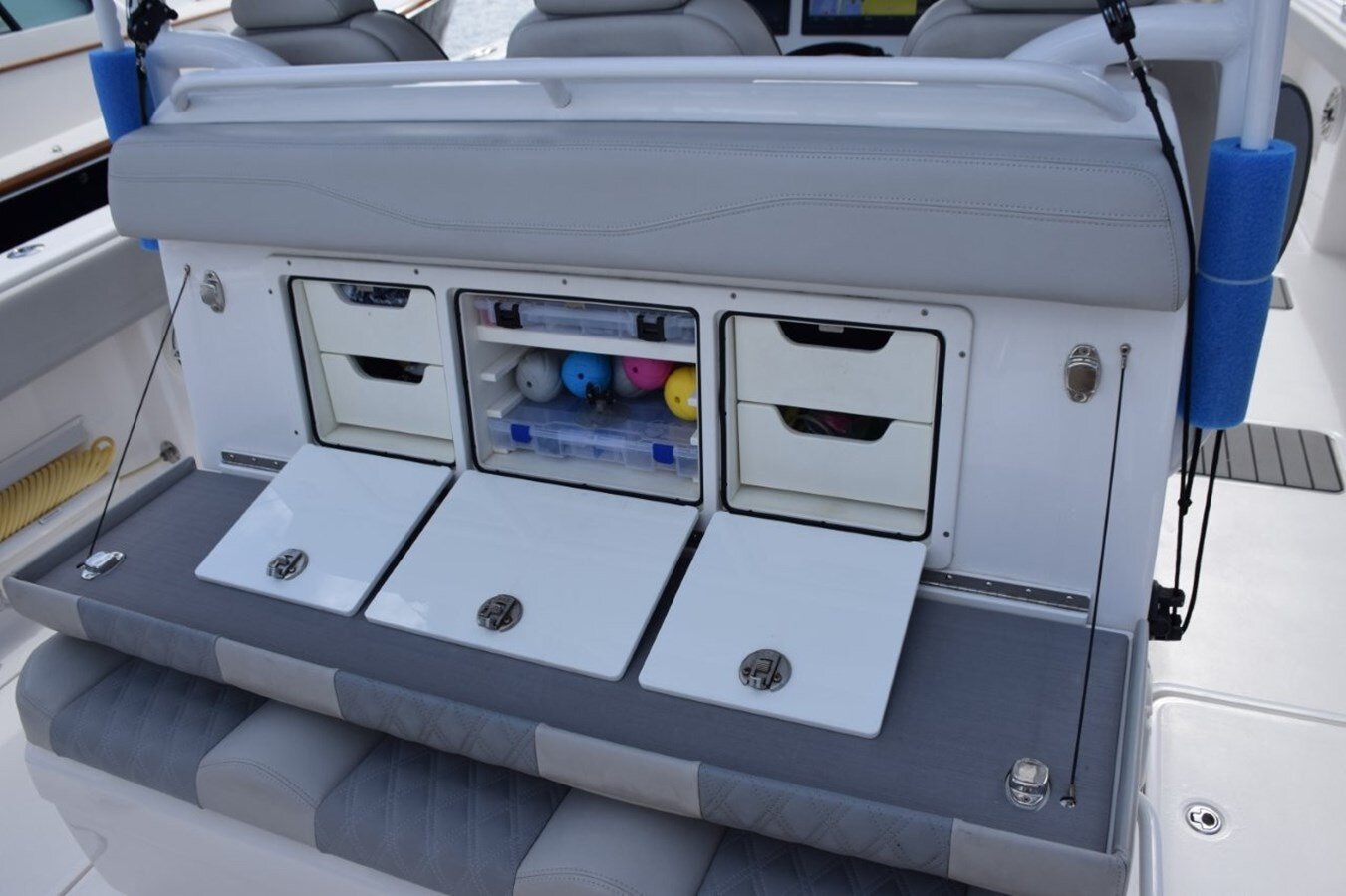 2020-invincible-40-2-16cc69