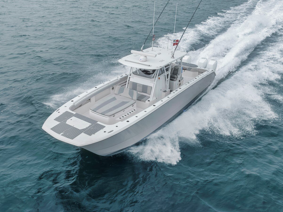 2020-invincible-40-2-16cc69