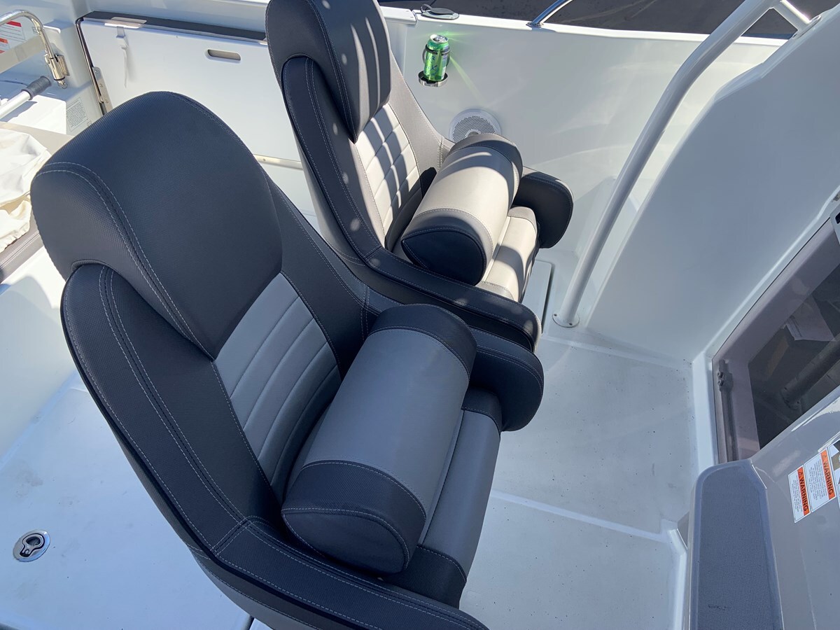 2020-jeanneau-24-2-9c6d69