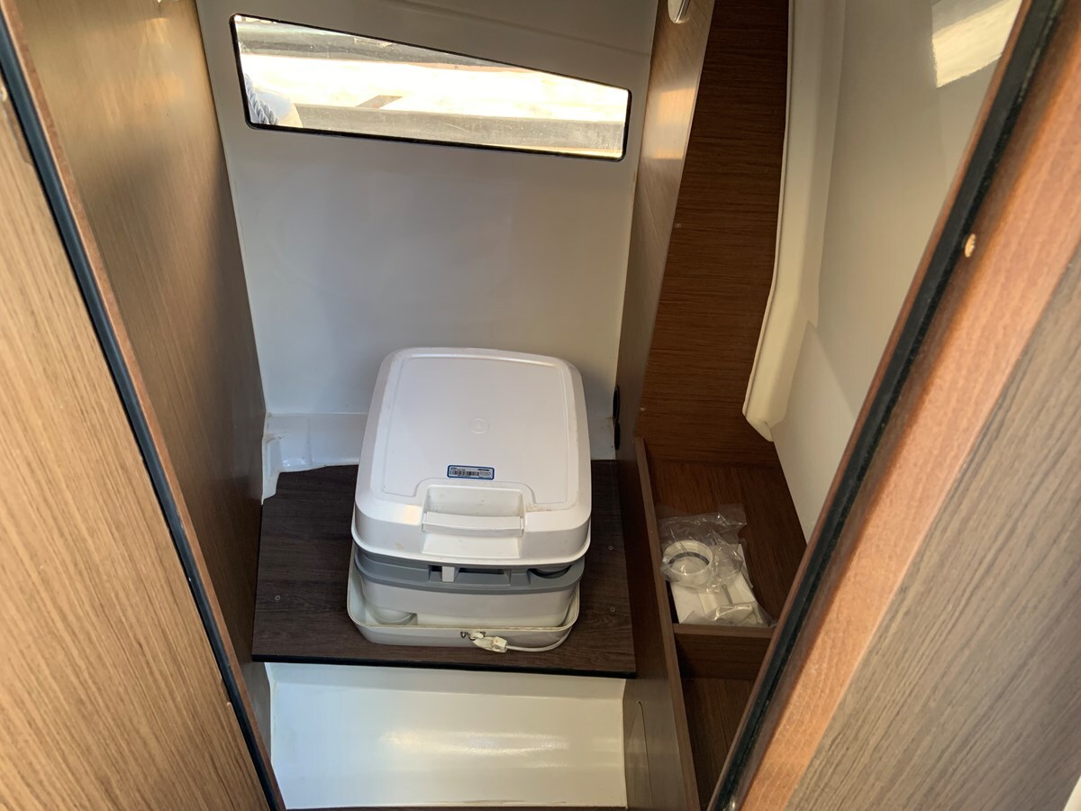 2020-jeanneau-24-2-9c6d69