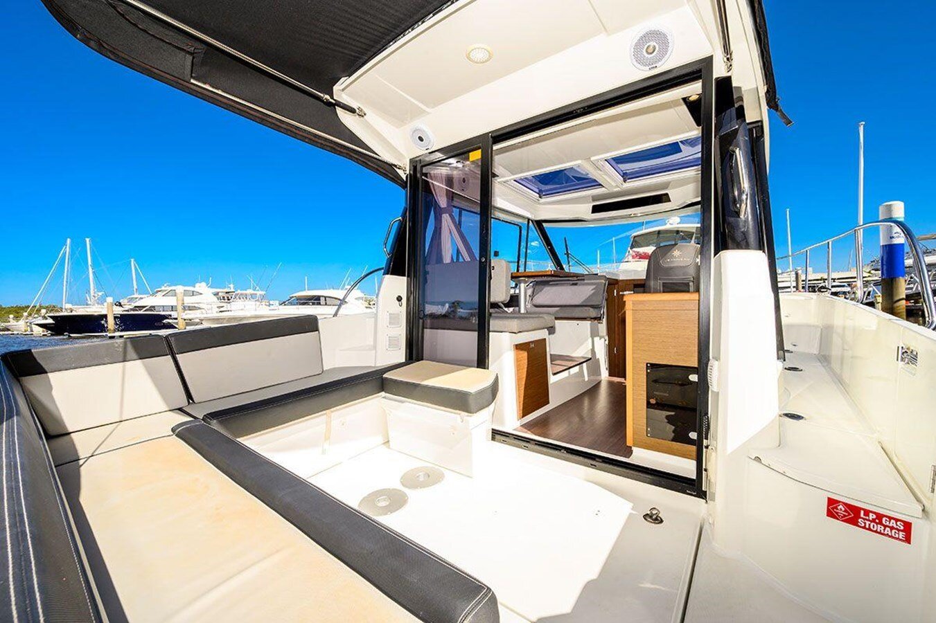 2020-jeanneau-29-4-a9a706