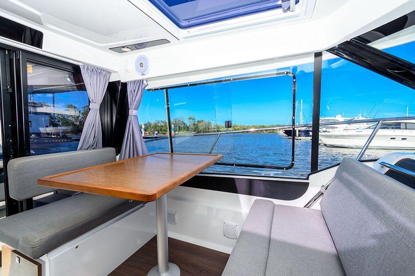 2020-jeanneau-29-4-a9a706