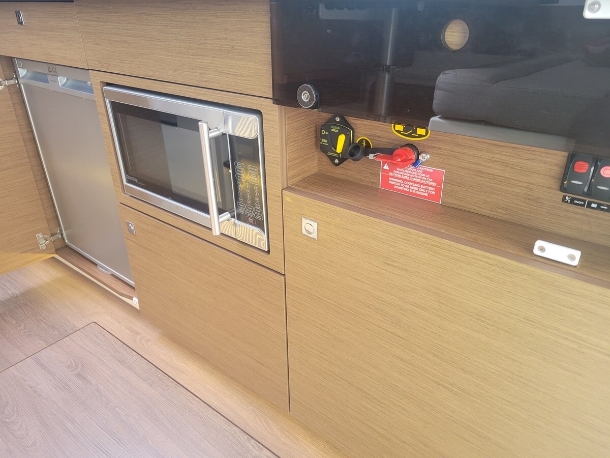 2020-jeanneau-34-5-d5e6dd