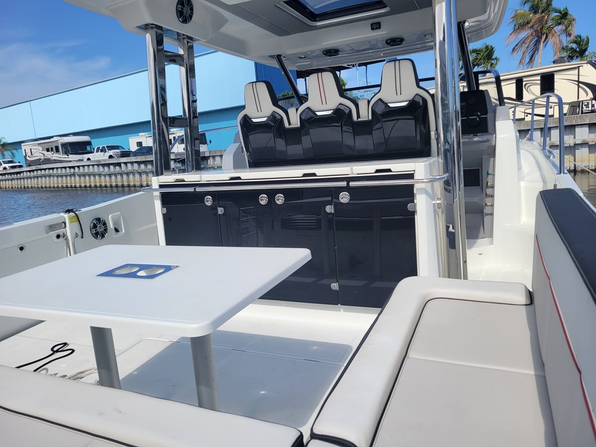 2020-jeanneau-40-3-fd12e1