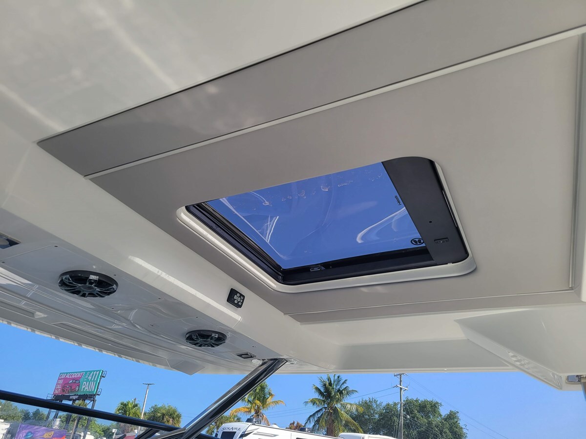 2020-jeanneau-40-3-fd12e1