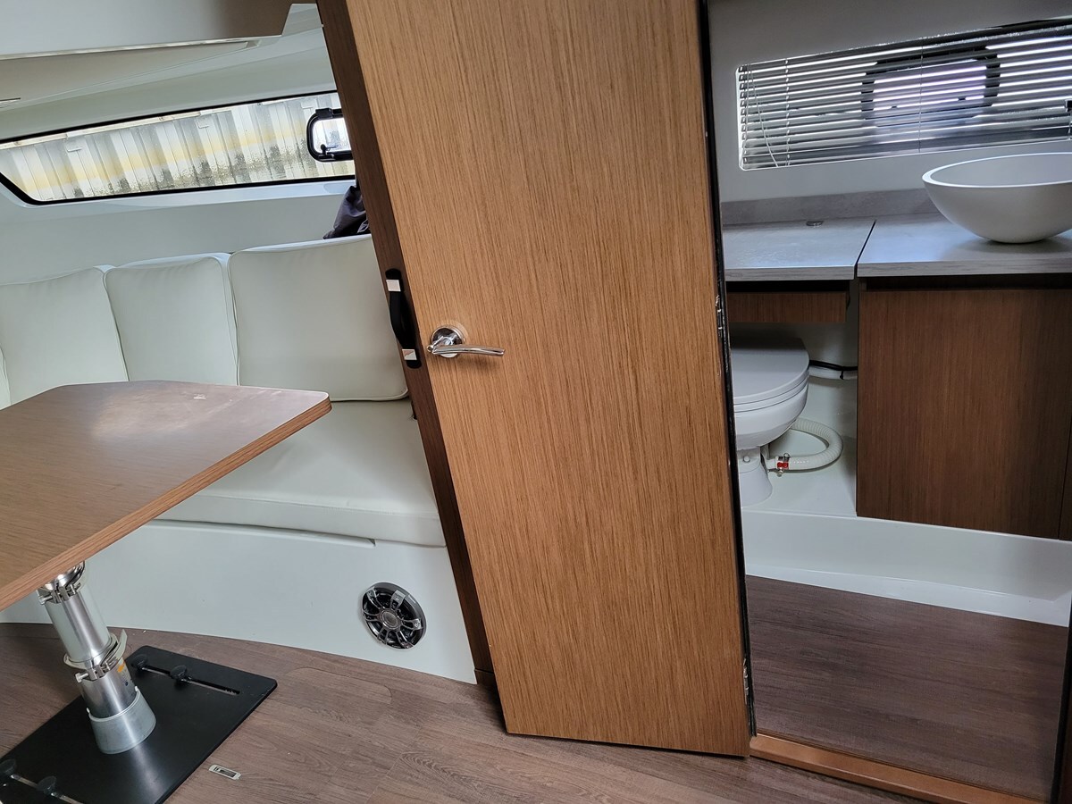 2020-jeanneau-40-3-fd12e1