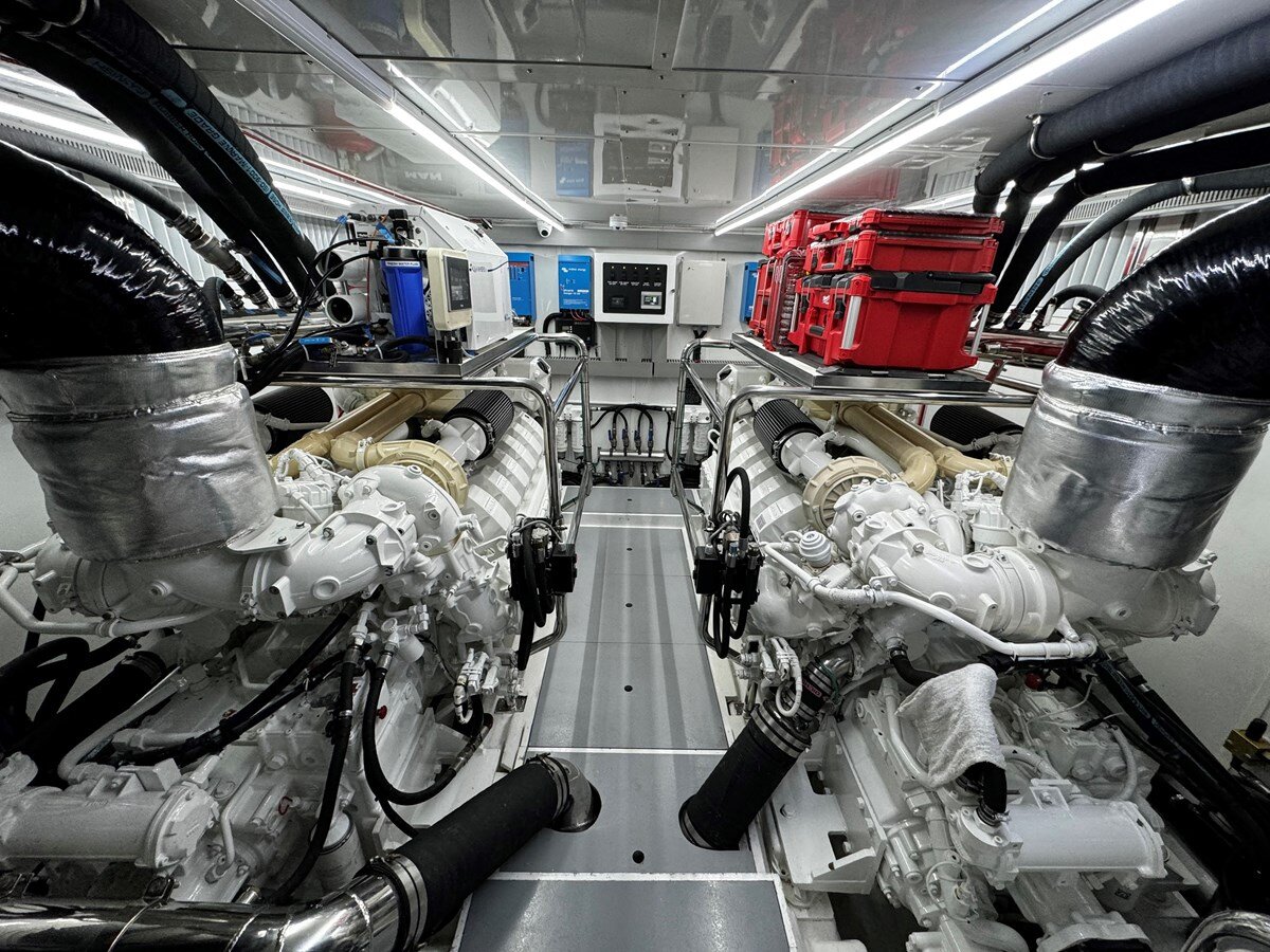 2020-johnson-80-47323a