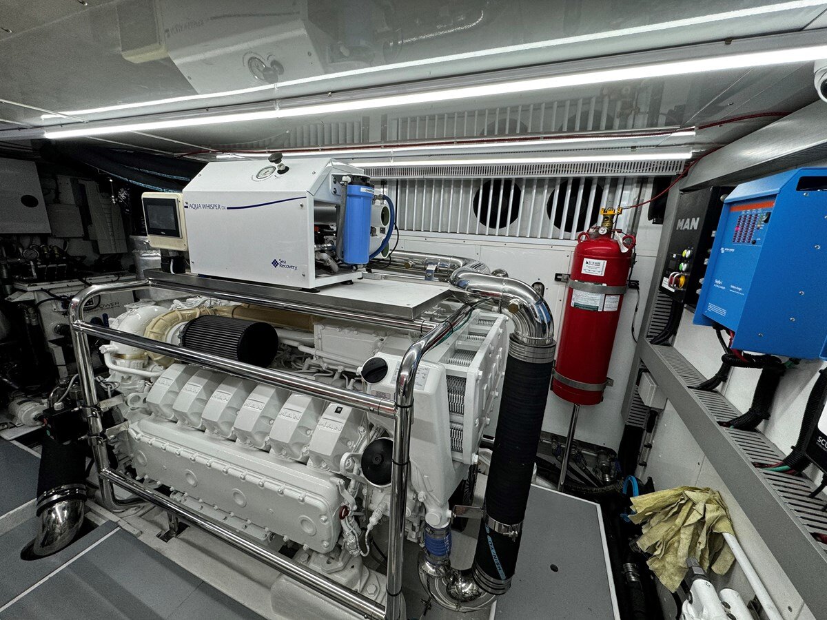 2020-johnson-80-47323a