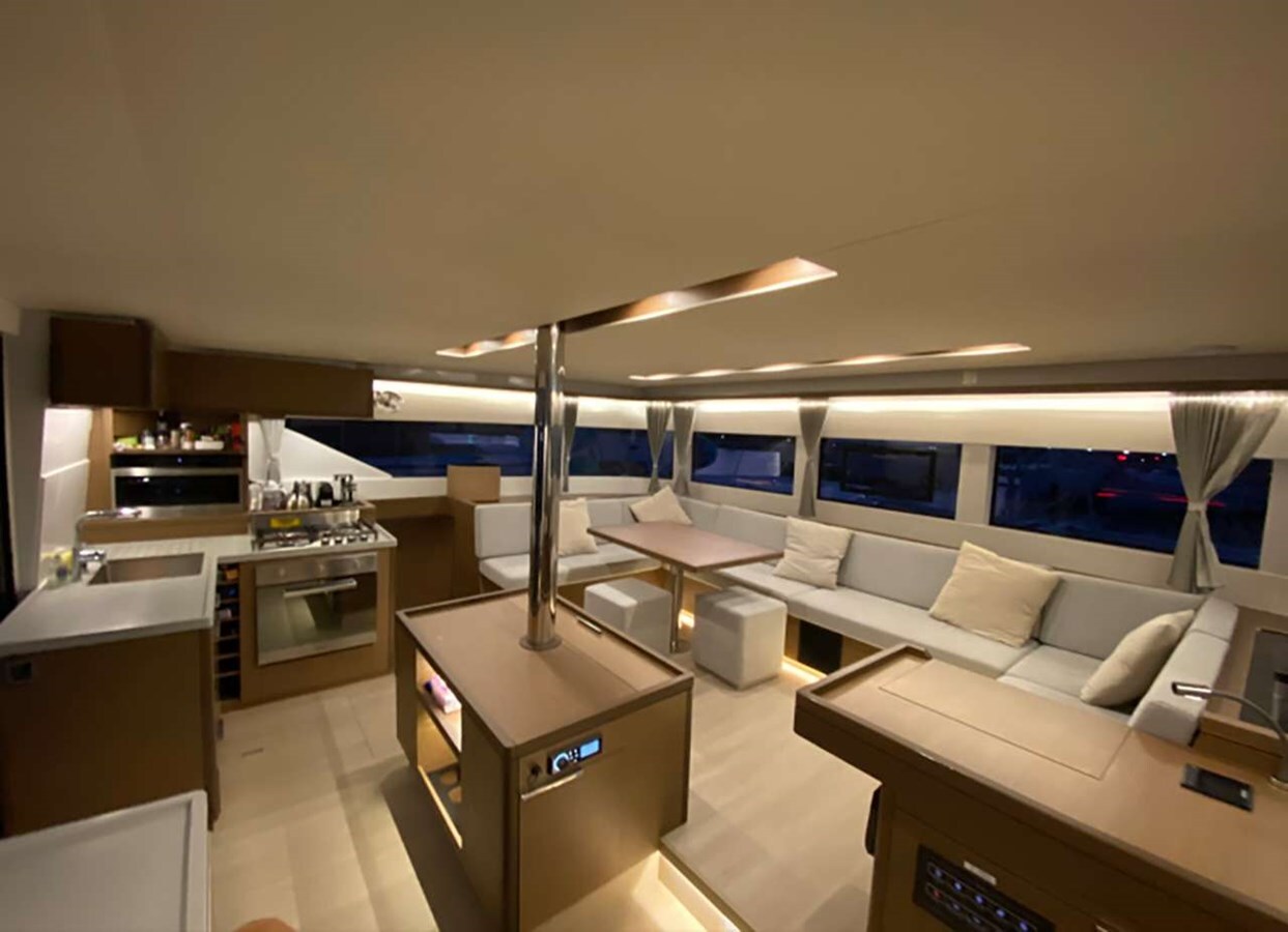 2020-lagoon-50-a73951