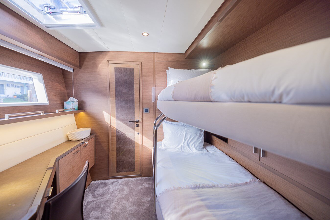 2020-lagoon-63-04fec7