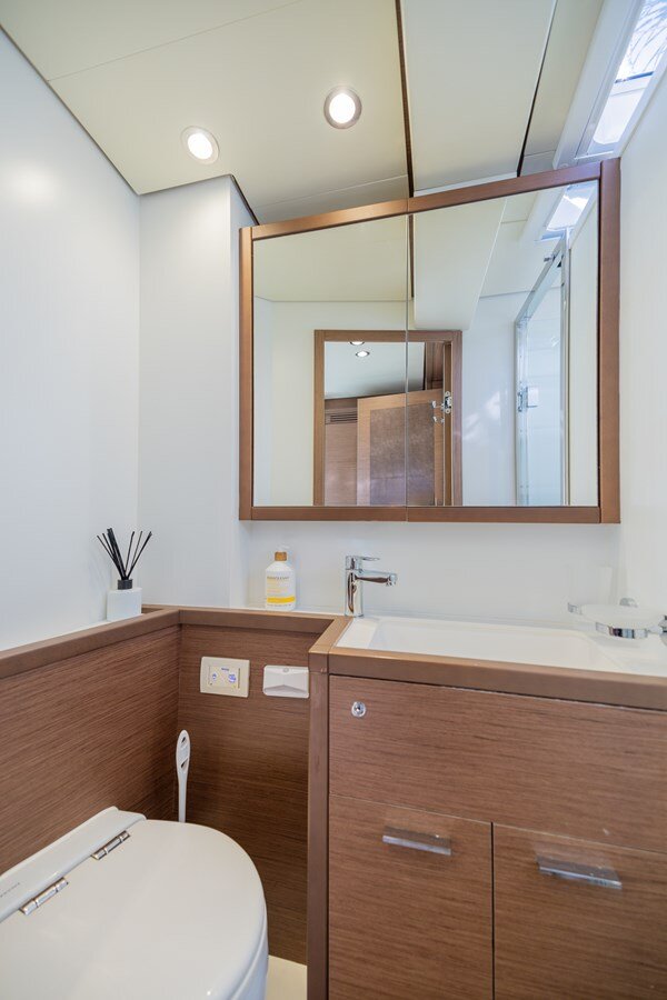 2020-lagoon-63-04fec7