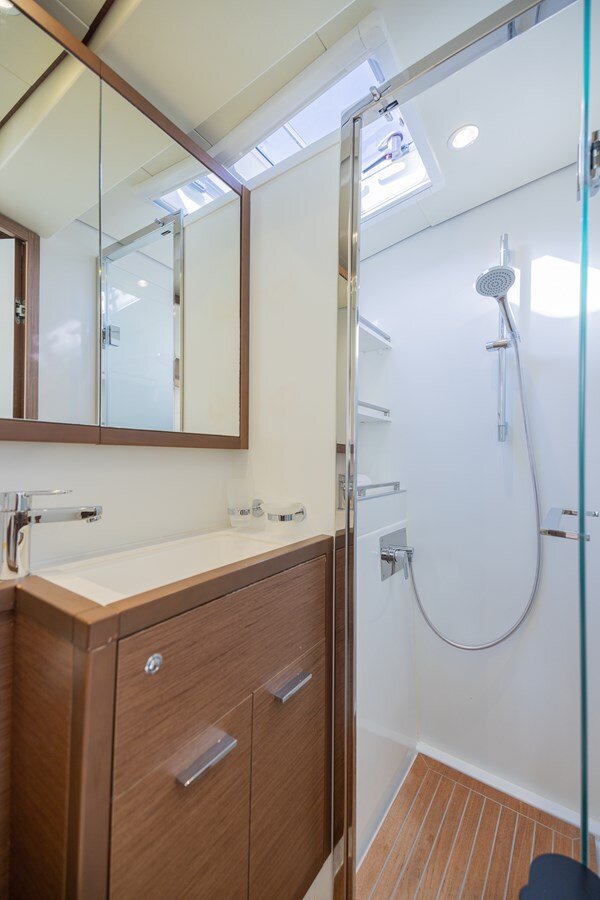 2020-lagoon-63-04fec7