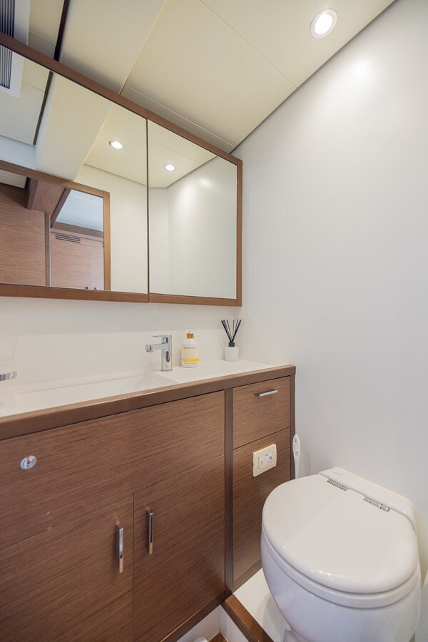 2020-lagoon-63-04fec7