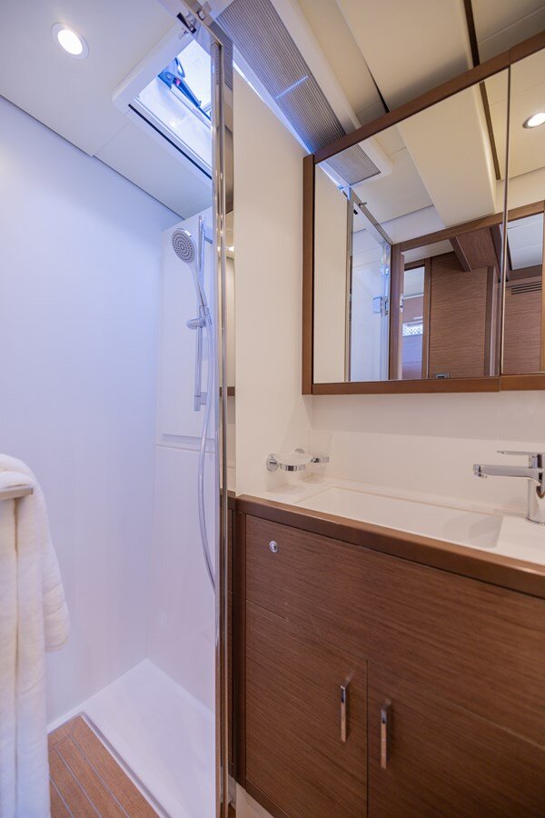 2020-lagoon-63-04fec7