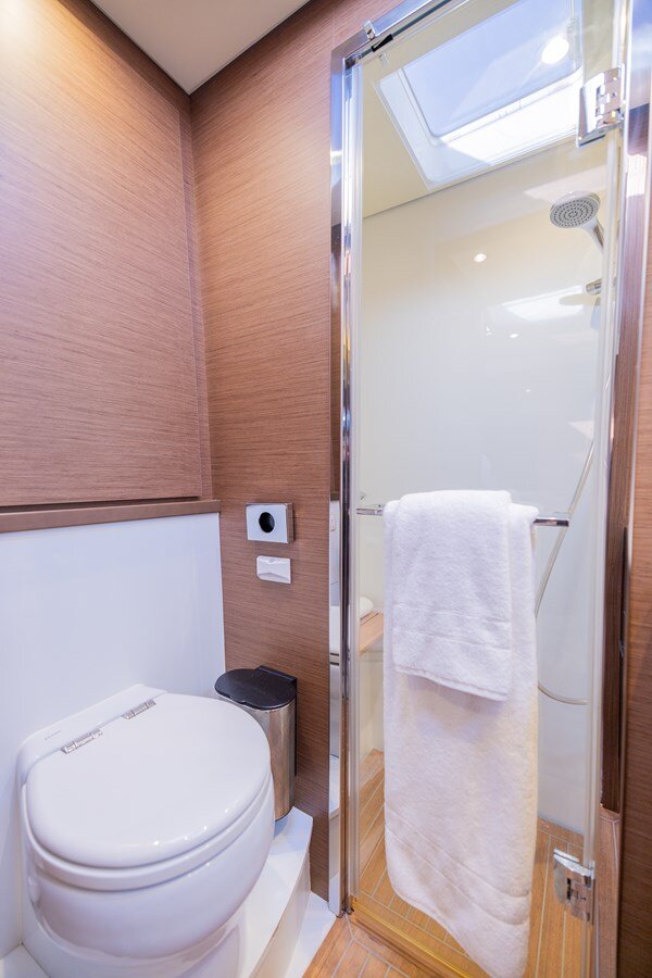 2020-lagoon-63-04fec7