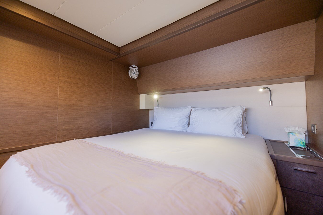 2020-lagoon-63-04fec7