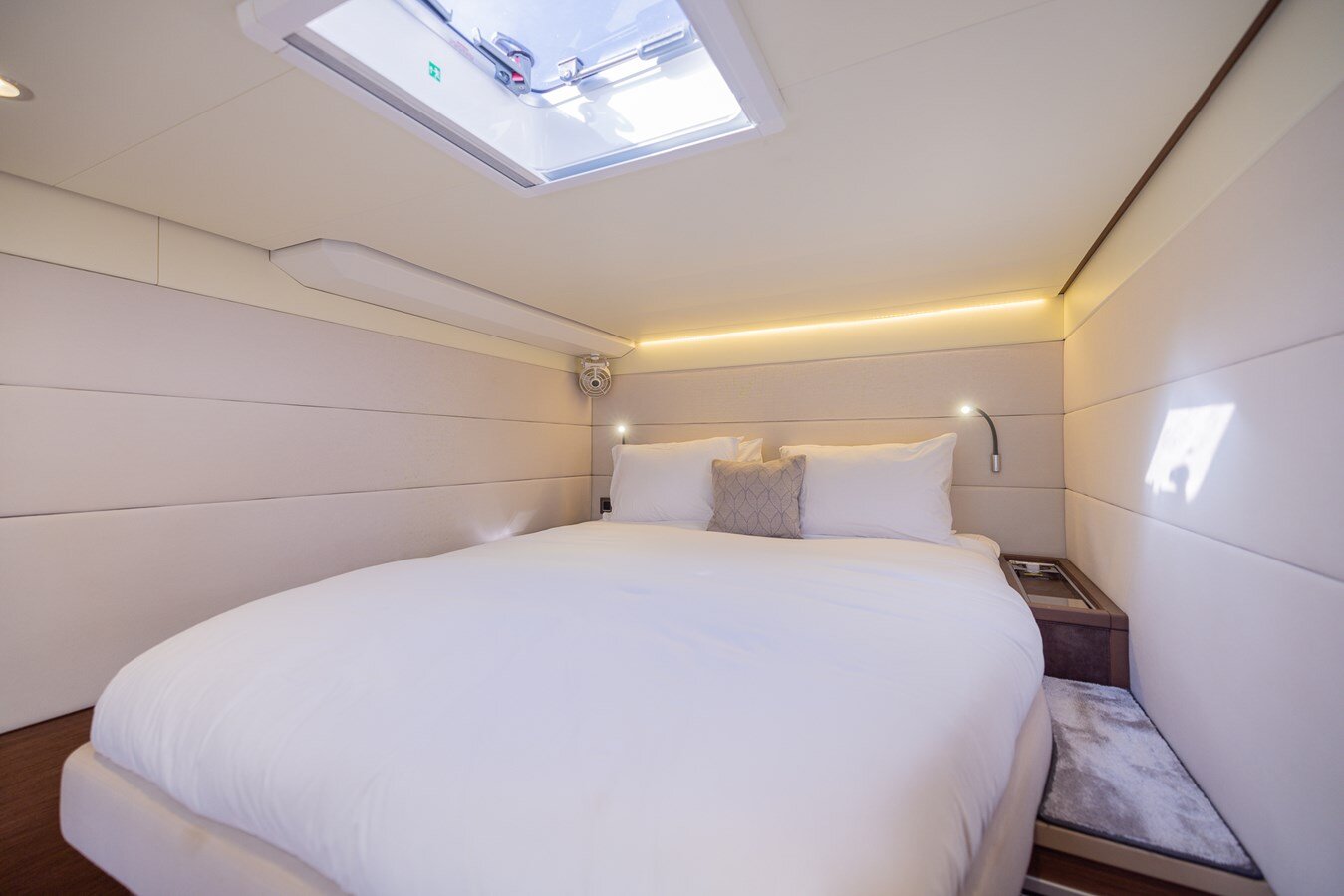 2020-lagoon-63-04fec7