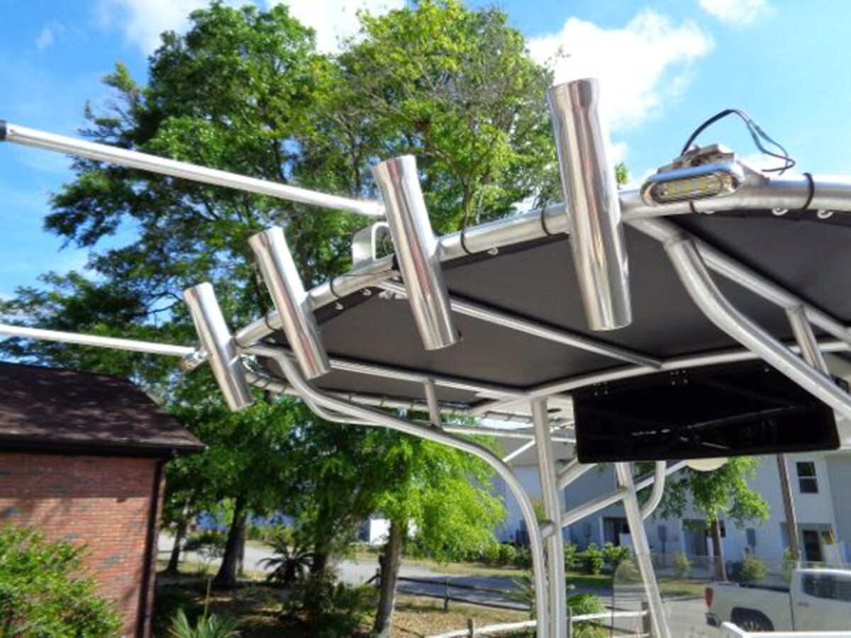 2020-mako-21-4-61e10e