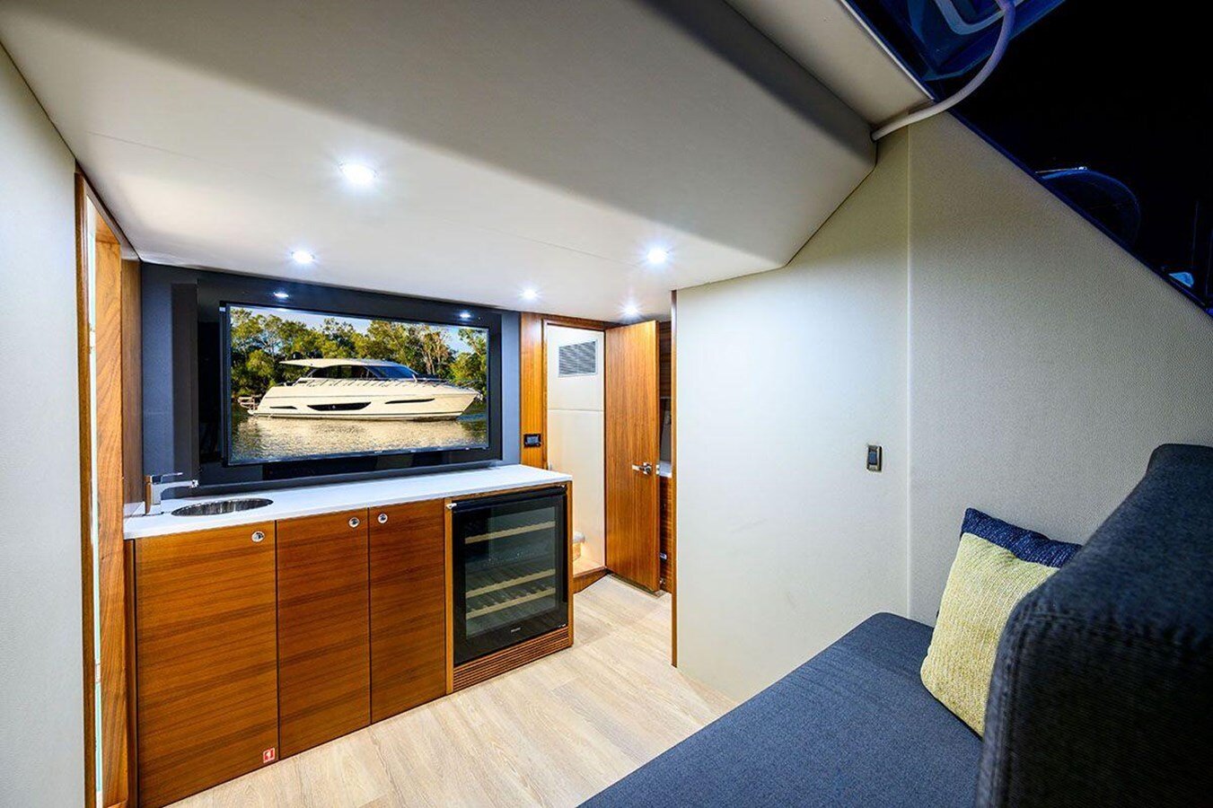 2020-maritimo-52-6-ea9095