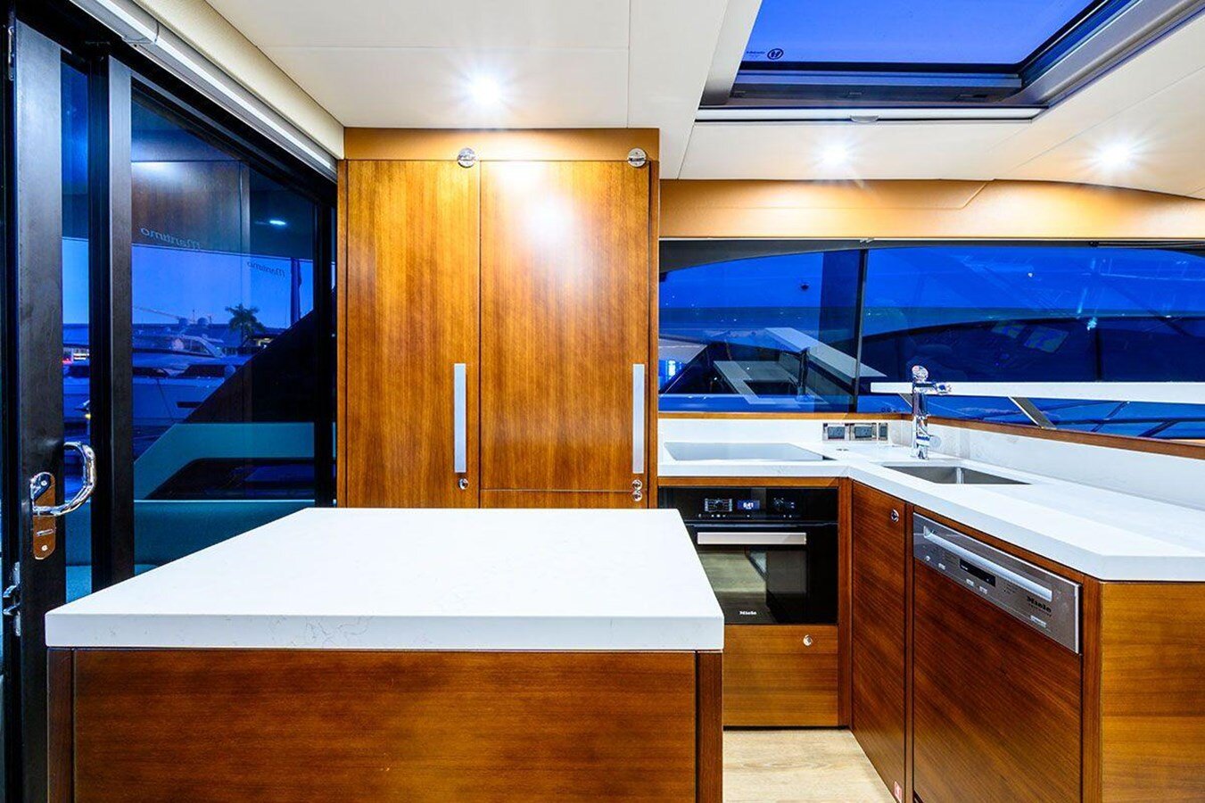 2020-maritimo-52-6-ea9095