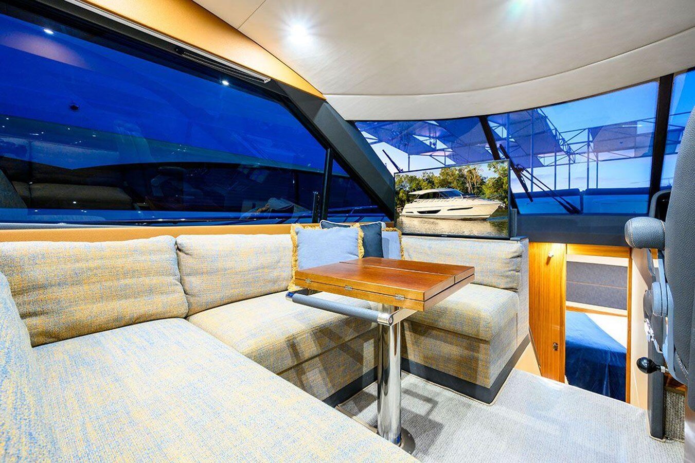 2020-maritimo-52-6-ea9095