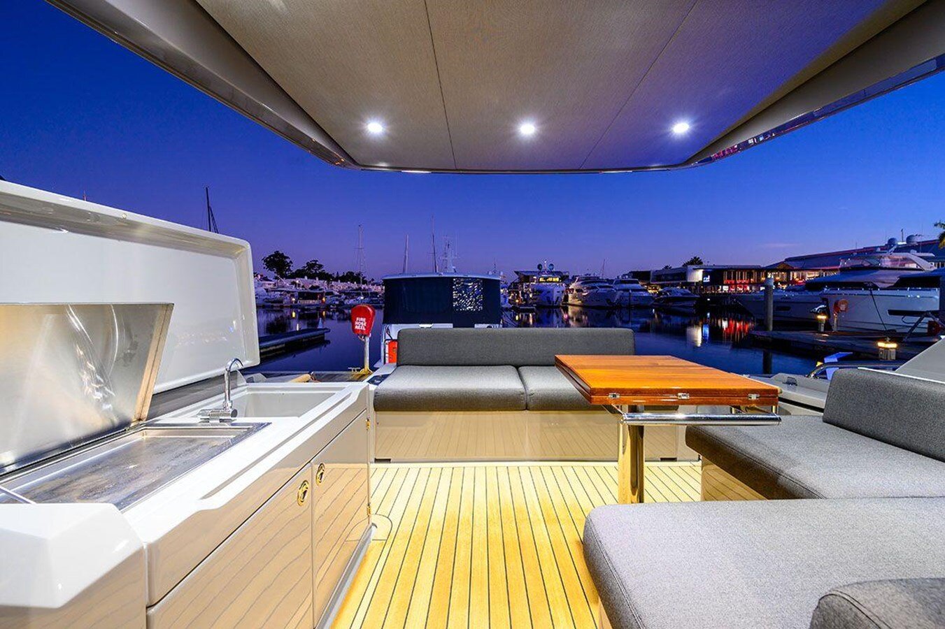 2020-maritimo-52-6-ea9095