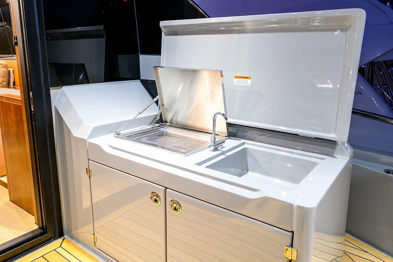 2020-maritimo-52-6-ea9095