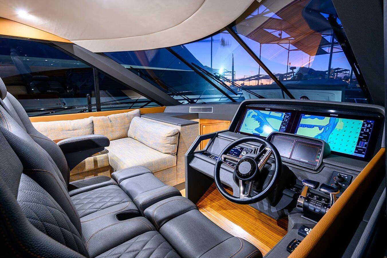 2020-maritimo-52-6-ea9095