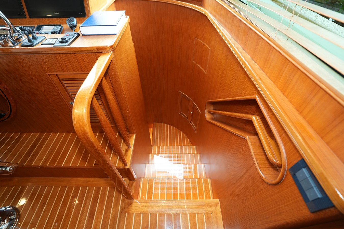 2020-marlow-72-1-6b382d