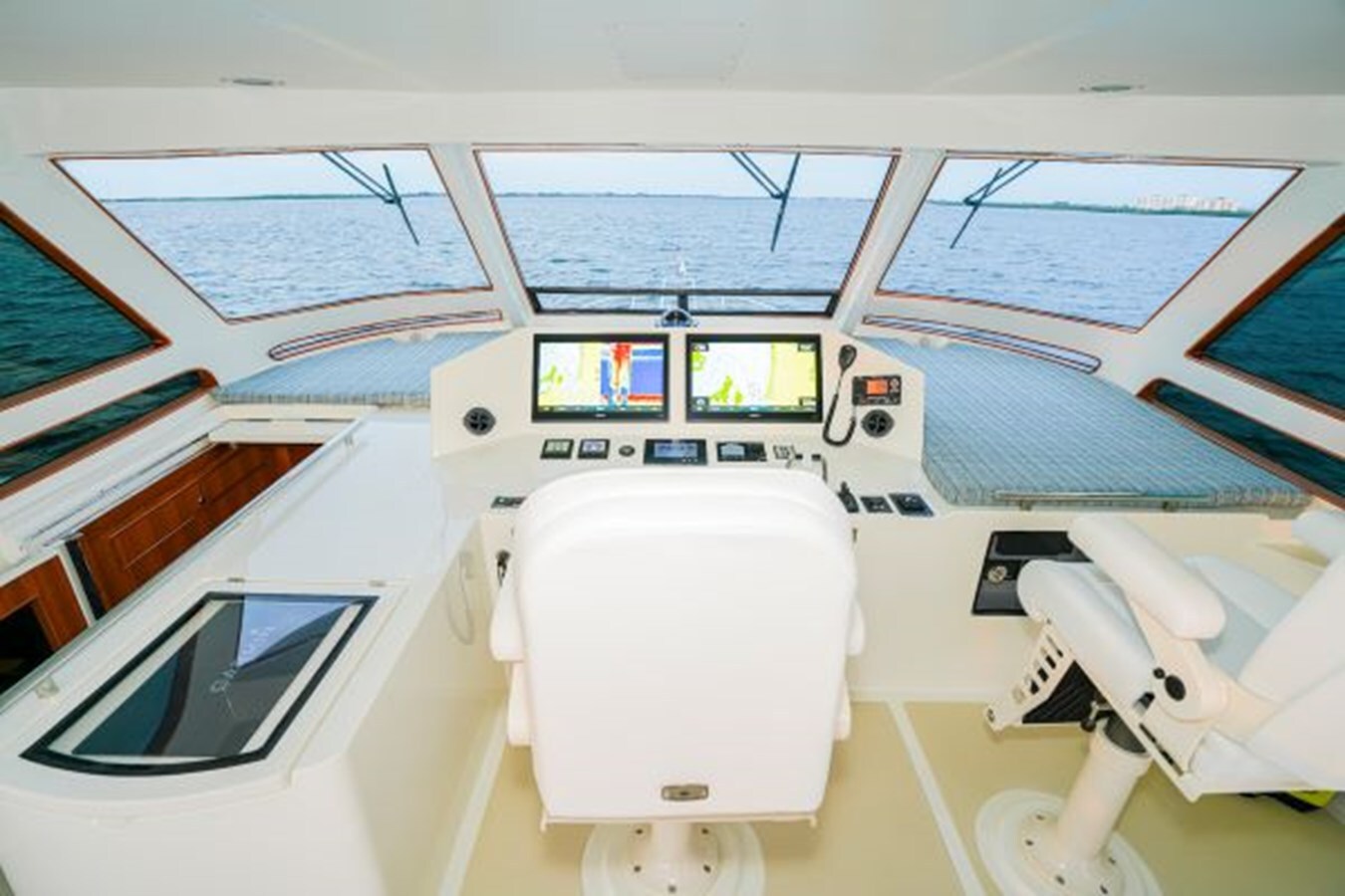 2020-marlow-72-1-6b382d