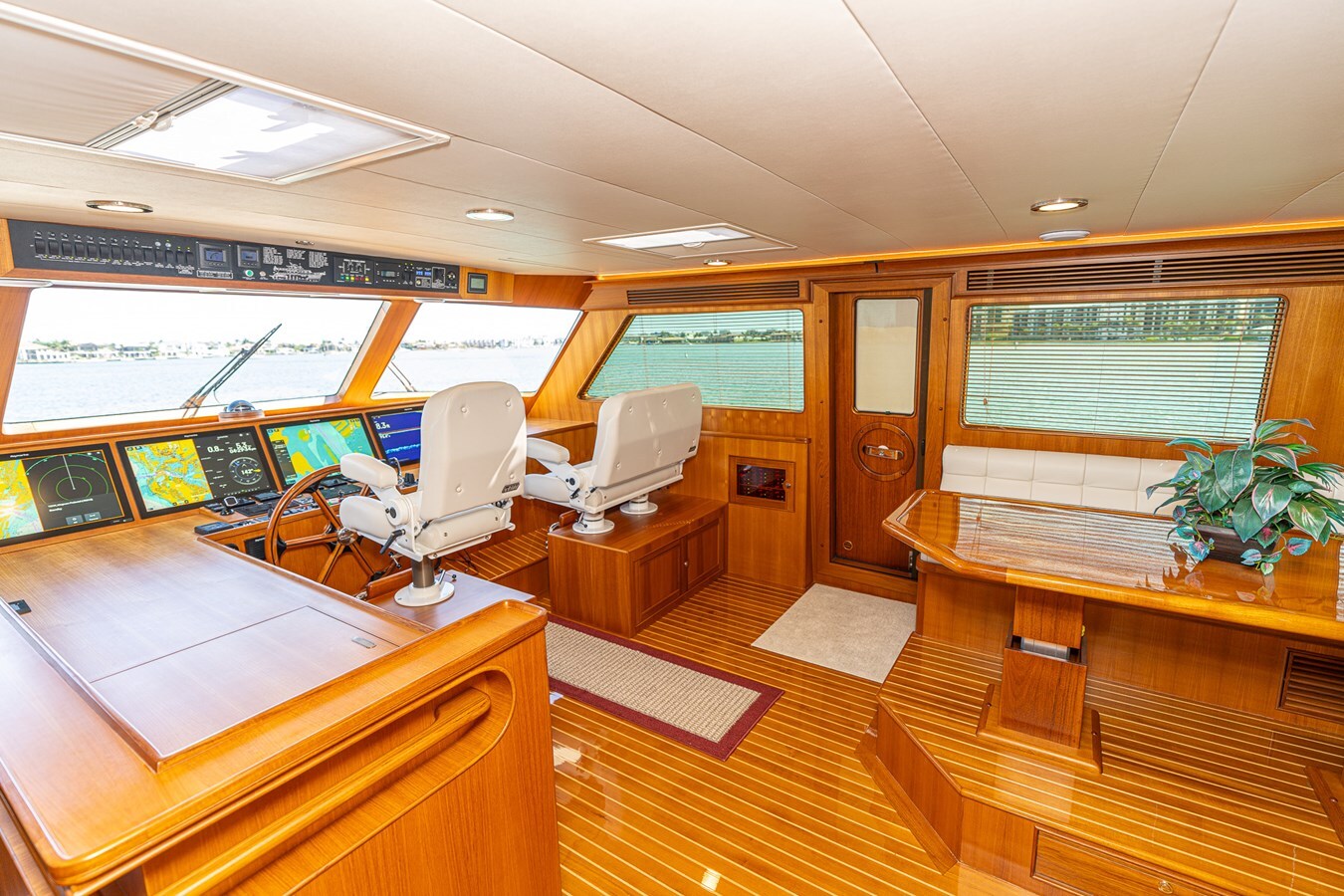 2020-marlow-yachts-81-3-34bf58