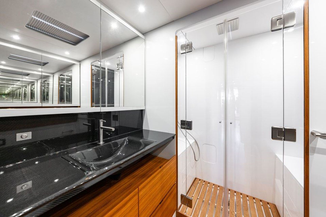 2020-mylius-yachts-77-10-1e89b1