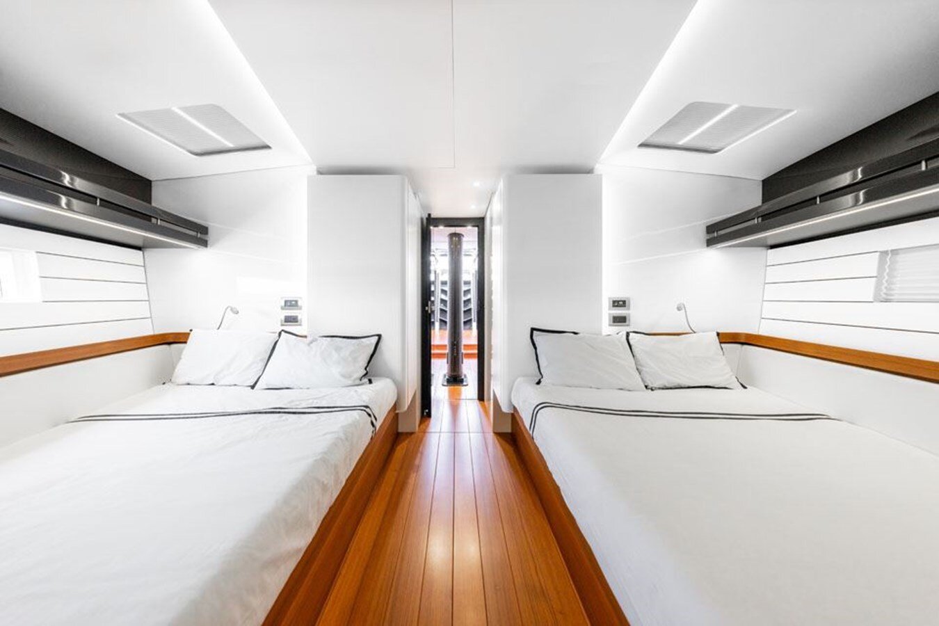 2020-mylius-yachts-77-10-1e89b1