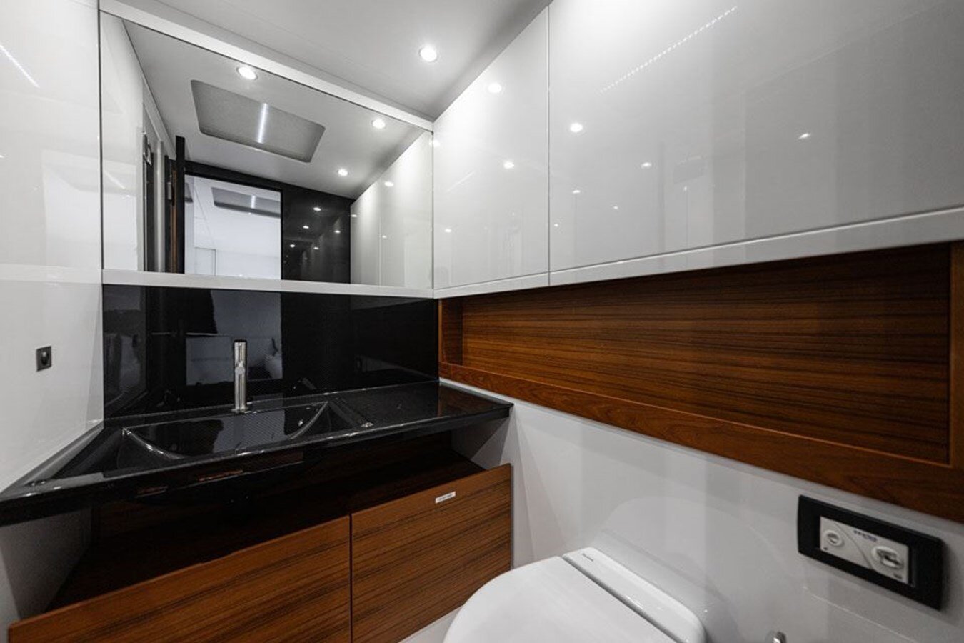 2020-mylius-yachts-77-10-1e89b1