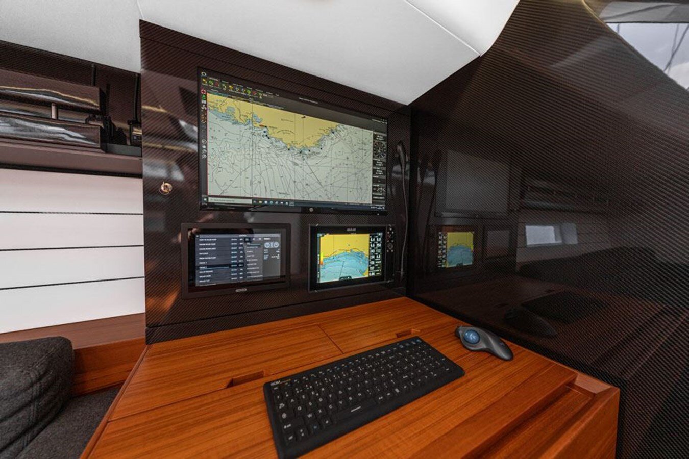 2020-mylius-yachts-77-10-1e89b1