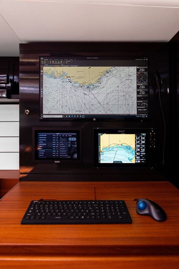 2020-mylius-yachts-77-10-1e89b1