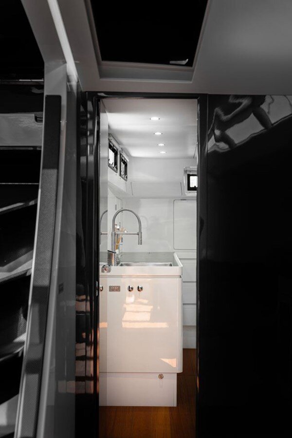 2020-mylius-yachts-77-10-1e89b1