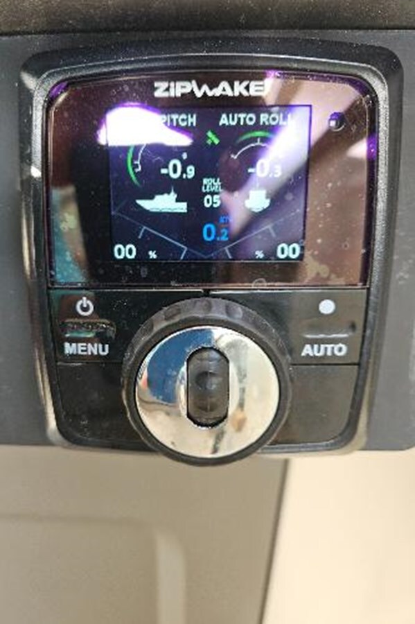 2020-nimbus-38-8-ad63ae