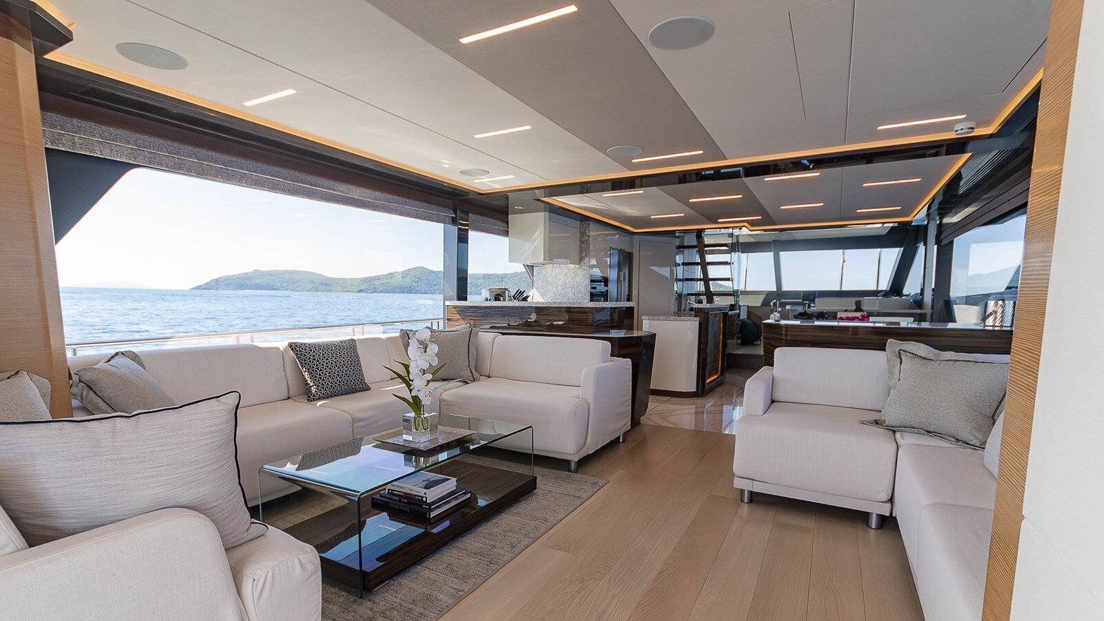 2020-ocean-alexander-85-f36b1f