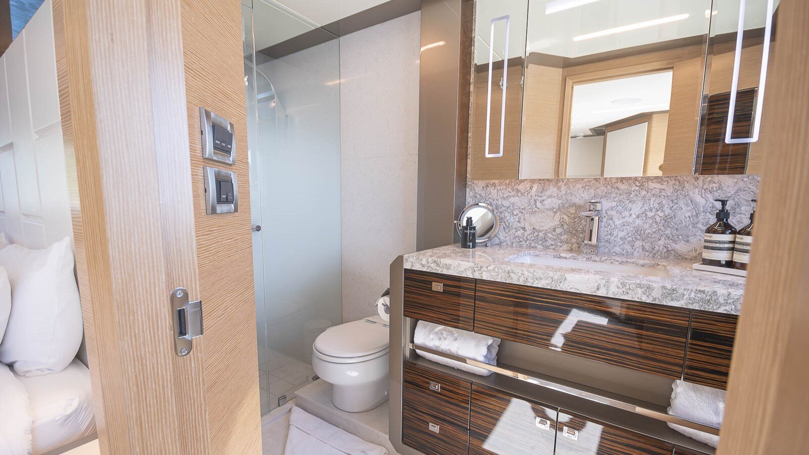 2020-ocean-alexander-85-f36b1f