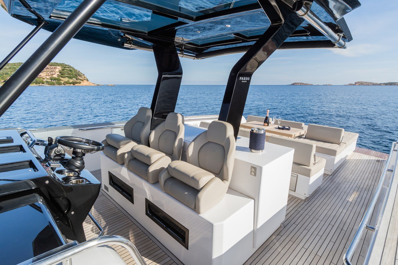 2020-pardo-yachts-46-34a4e7