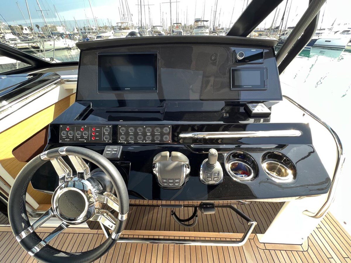 2020-pardo-yachts-53-4-ad66ce