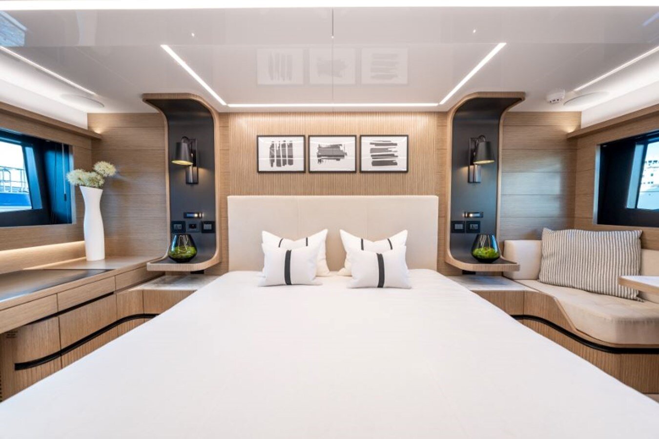 2020-pearl-motor-yachts-61-1-367094