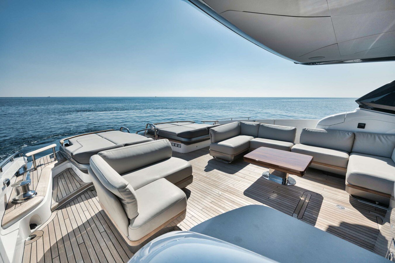 2020 PRINCESS YACHTS 78'