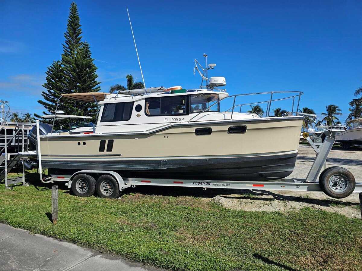 2020-ranger-tugs-31-412db5