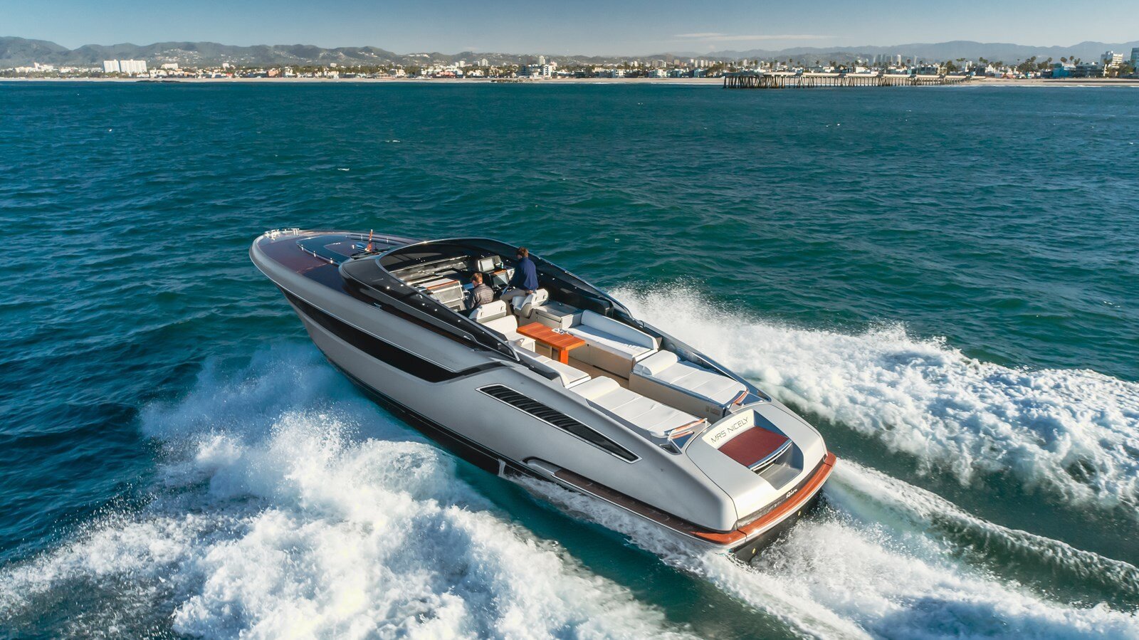 2020-riva-48-1-f84db7